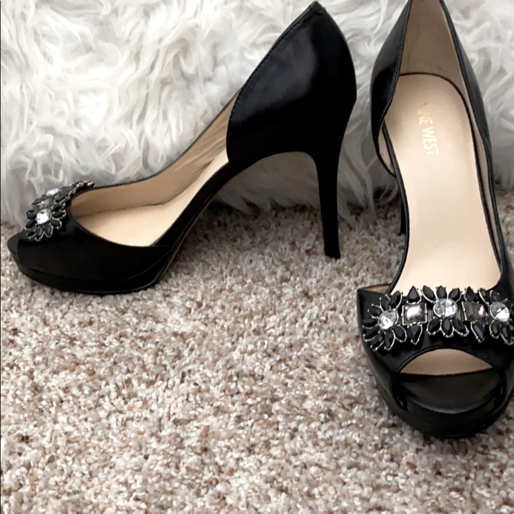 Nine West black peep toe heels with jewel accent